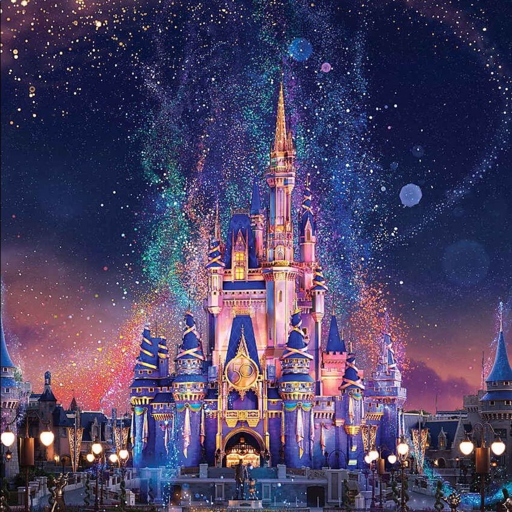 𝐌𝐞𝐞𝐭 𝐂𝐡𝐫𝐢𝐬𝐬𝐲💜🩷🧡💛🪐 - Picture 2 of 6